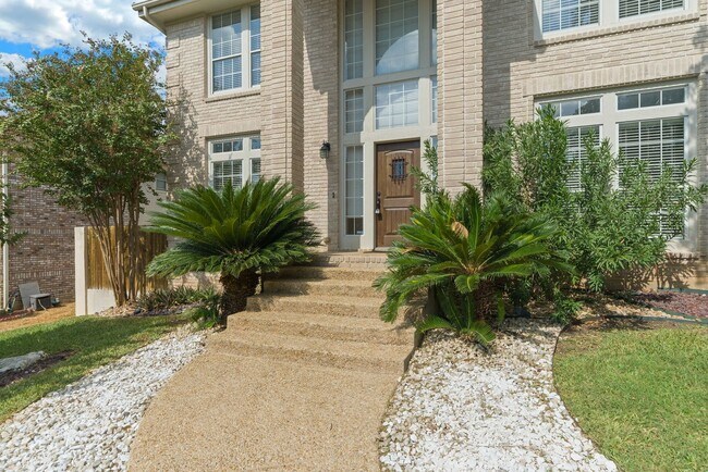 Foto del edificio - 4 Bedroom/3 Bath Mission Ridge Subdivision