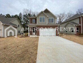 Building Photo - 7945 St.James Dr