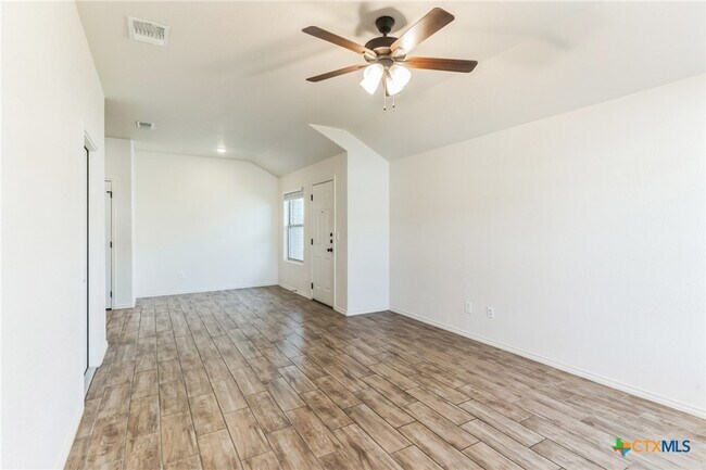 Building Photo - 2416 Alterman Dr