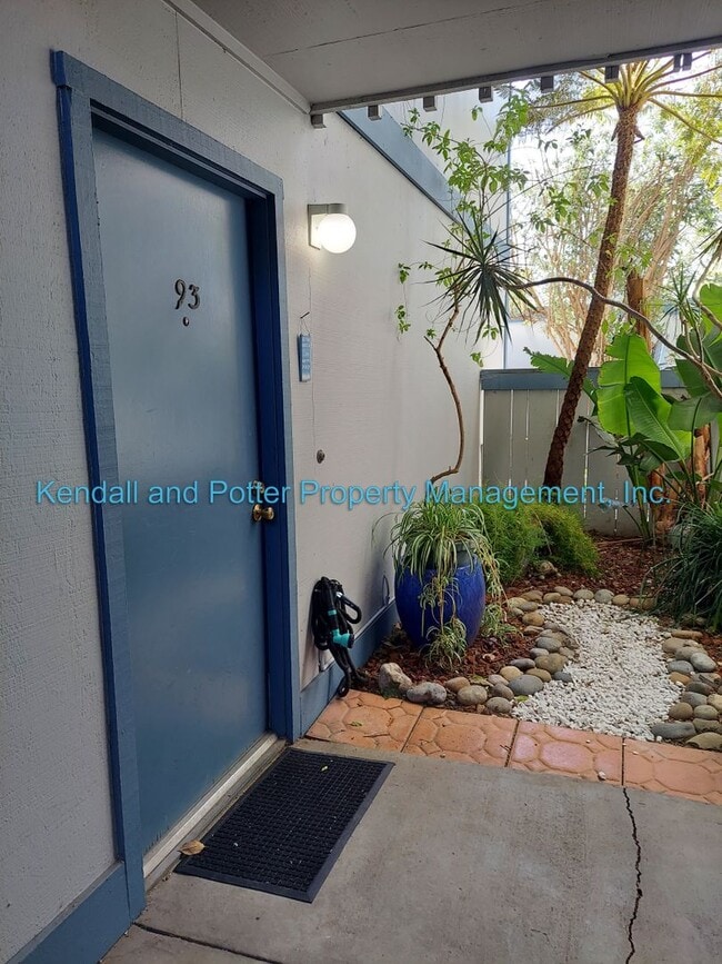 Foto del edificio - 2 Bedroom Condo In The Villas Of Capitola!