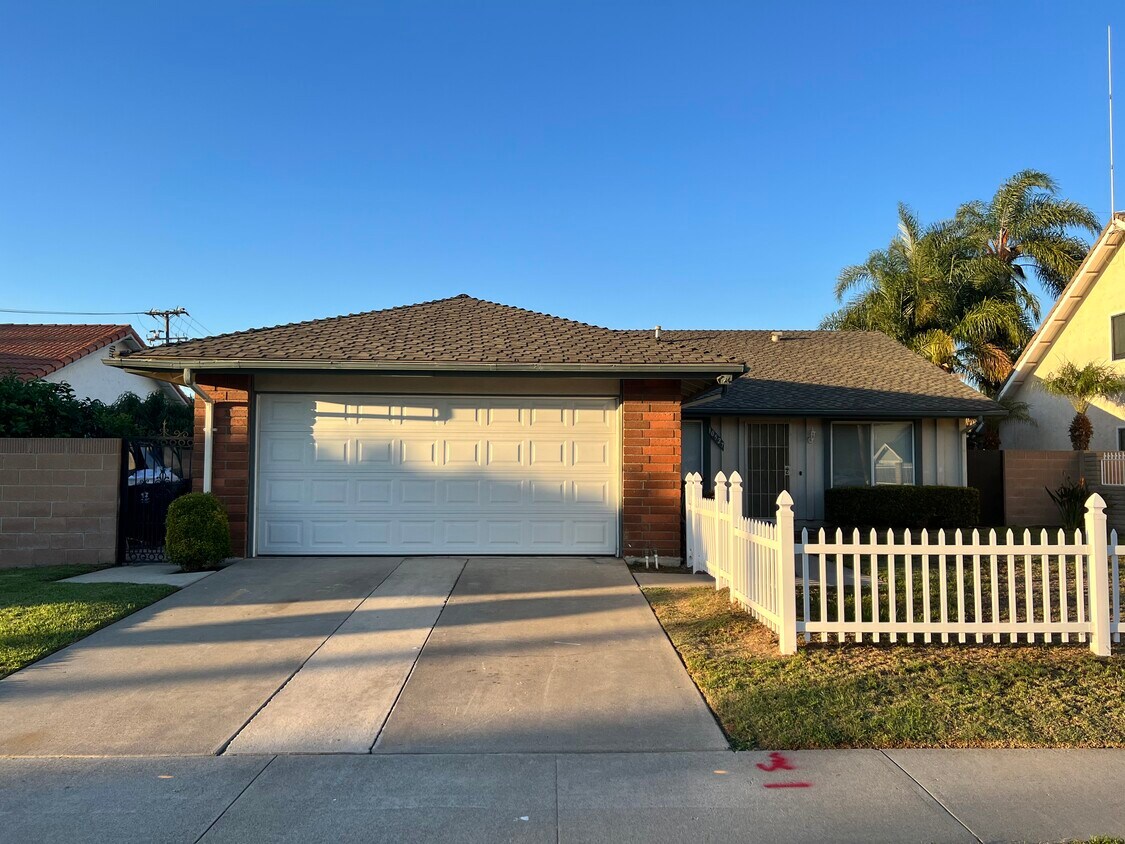10527 El Este Ave, Fountain Valley, CA 92708 House Rental in Fountain