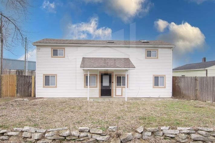 Photo - 2918 W Mooresville Rd (Indianapolis, IN)