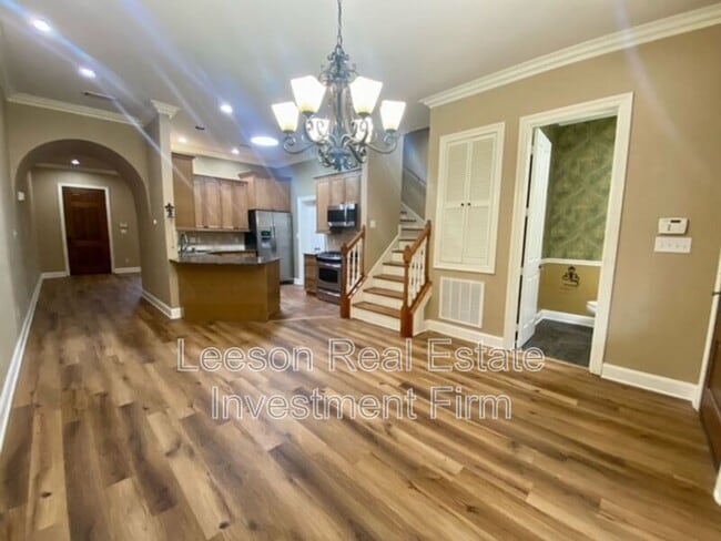 Foto del edificio - 1040 Sunshine Ln