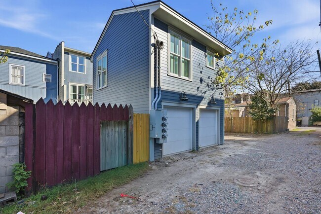 Foto del edificio - 309 Lorch St