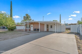 Building Photo - 212 Avenue C