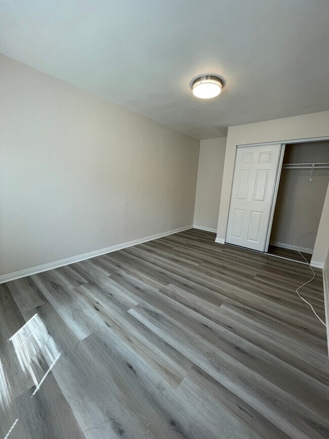 Foto del edificio - 6620 Selfland Ave