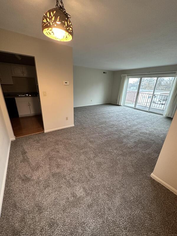 Foto principal - 1155 Charter Oak Ln