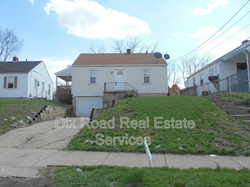 Photo - 922 Lafayette Avenue