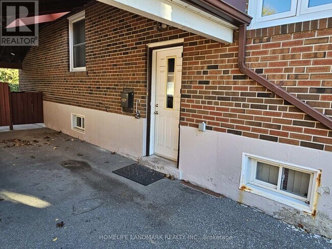 Photo du bâtiment - 147 Fitzgibbon Ave