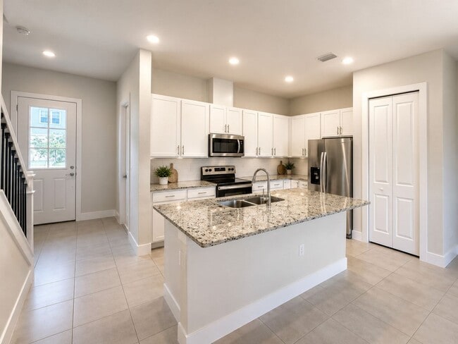 Building Photo - 1435 Brookdale Ct