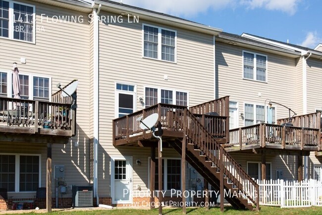Building Photo - 1413 Flowing Spring Ln