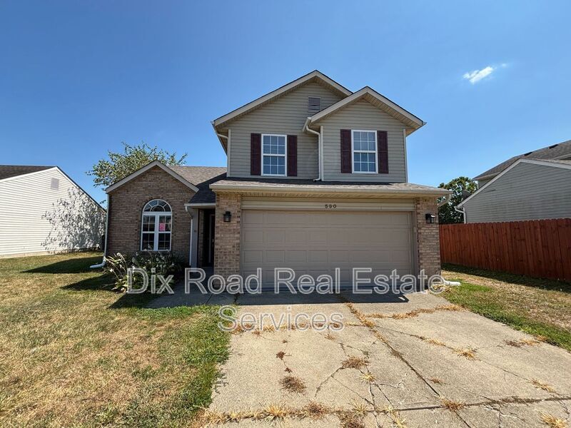 Photo - 590 Pine Hill Place