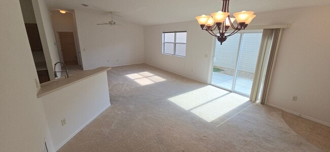 Building Photo - Welcome to Your New Home in the Village of Sabal Chase!