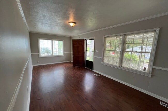 Building Photo - 2 bd 1 ba rental in Gadsden