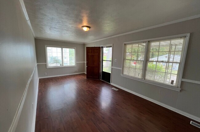 Foto del edificio - 2 bd 1 ba rental in Gadsden