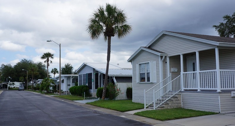 Building Photo - East Bay Oaks