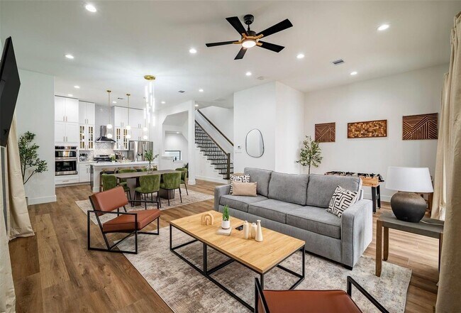 Foto del edificio - 1305 E 27th St