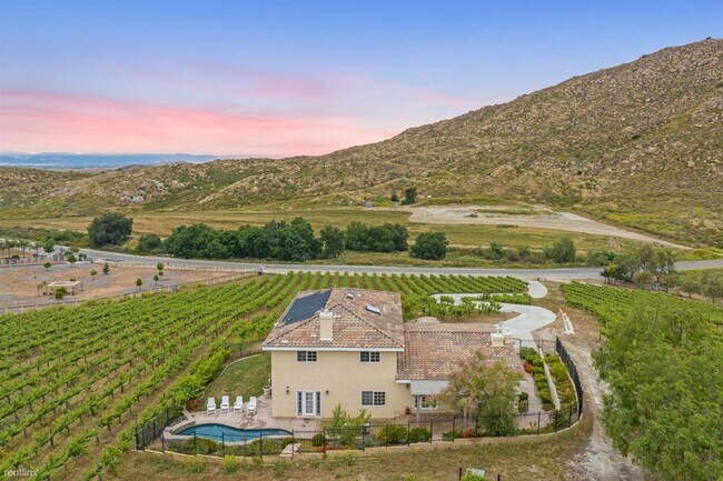 Foto del edificio - 4 br, 3 bath House - 36615 East Benton Road