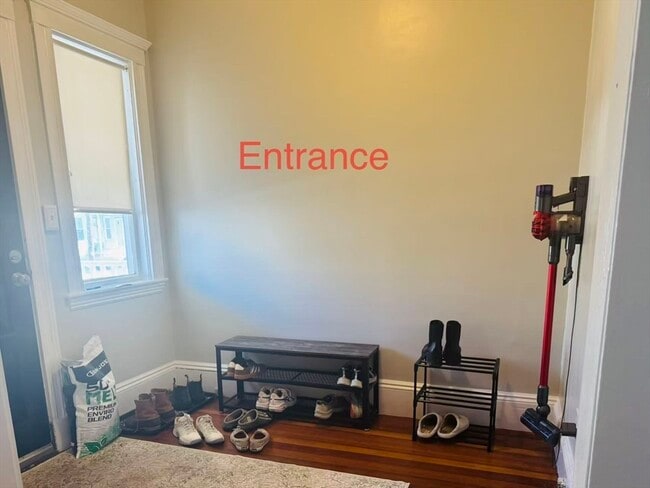 Foto del edificio - 23 Alexander Ave