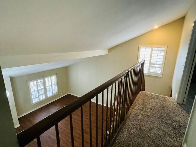 Photo - Beautiful 5 bedroom Irvine home