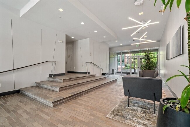 Foto del edificio - 700 Harrison Ave