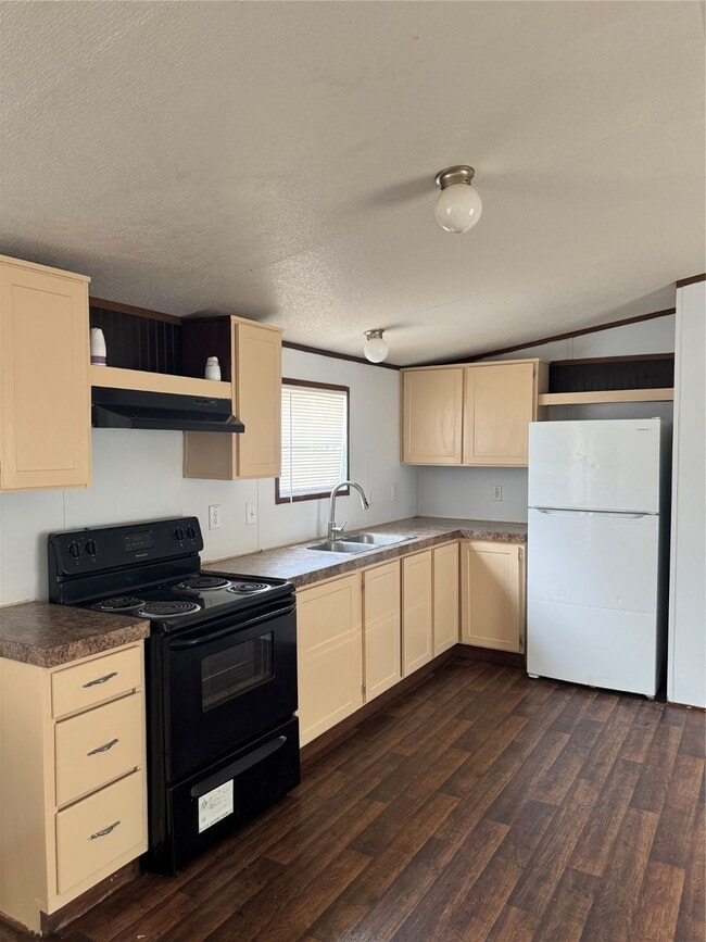 Building Photo - 14909 Welcome Ln