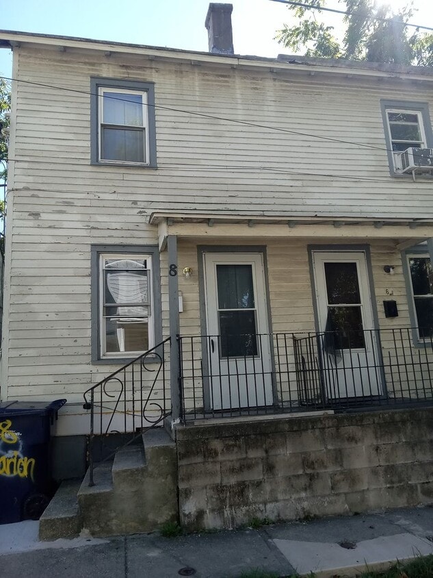 Primary Photo - Cozy 2 Bedroom Twin FOR RENT in Bridgeton ...