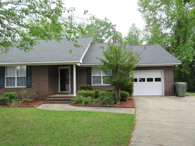 Foto principal - 1961 Essex Dr