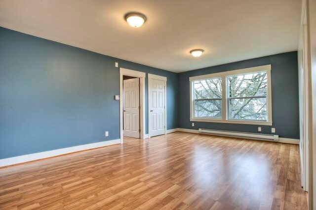 Foto del edificio - 3208 McClintock Ave S