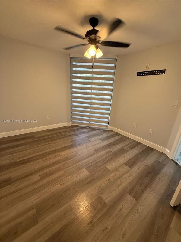 Foto principal - 8365 SW 152nd Ave