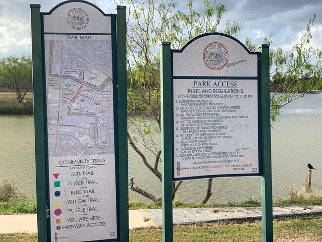 Building Photo - 3052 Aberdeen Dr