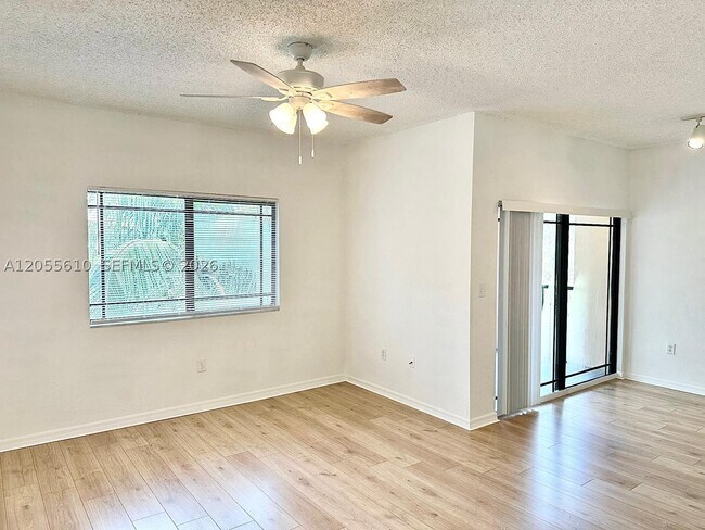 Building Photo - 2807 Veronia Dr