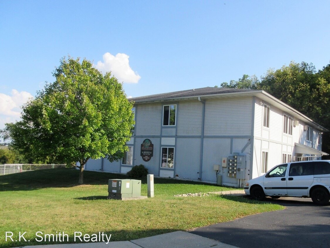 1267 Winston Dr, Edgerton, WI 53534 Apartment for Rent in Edgerton