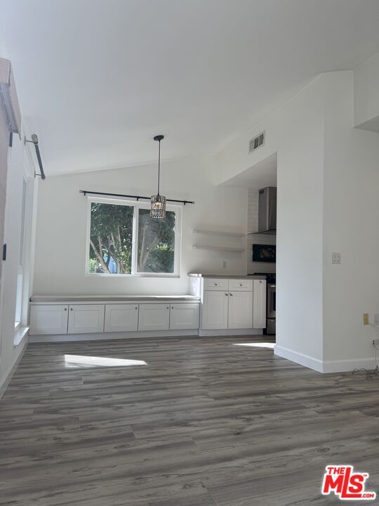 Foto del edificio - 26707 Oak Crossing Rd