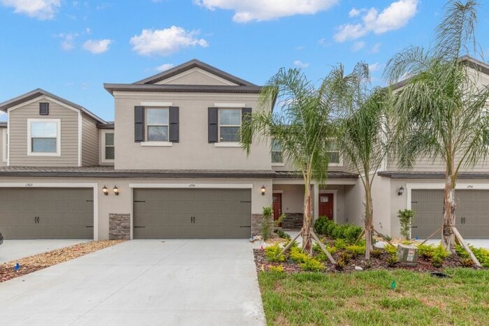 Brand New Townhome in Willow Square - Townhome Rentals in Lutz FL ...