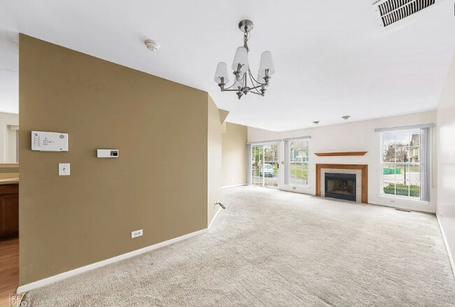 Foto del edificio - 632 Stone Brook Ct