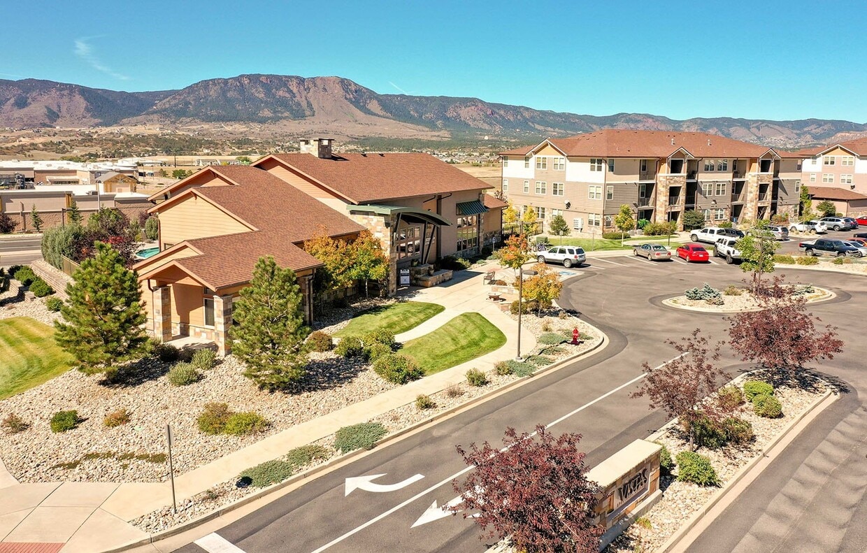 Vistas at Jackson Creek Apartments in Monument, CO