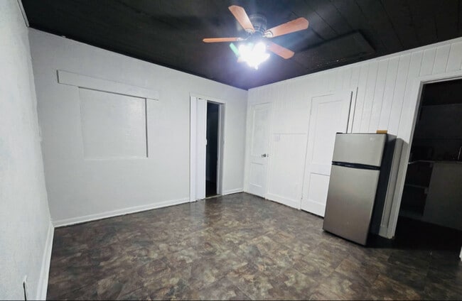 Foto del edificio - 8010 SE US Hwy 301