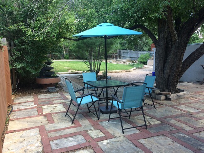 patio trasero 1 - 1618 Person Ct