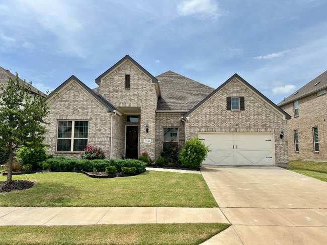 Photo - 17220 Eastbrook Dr House