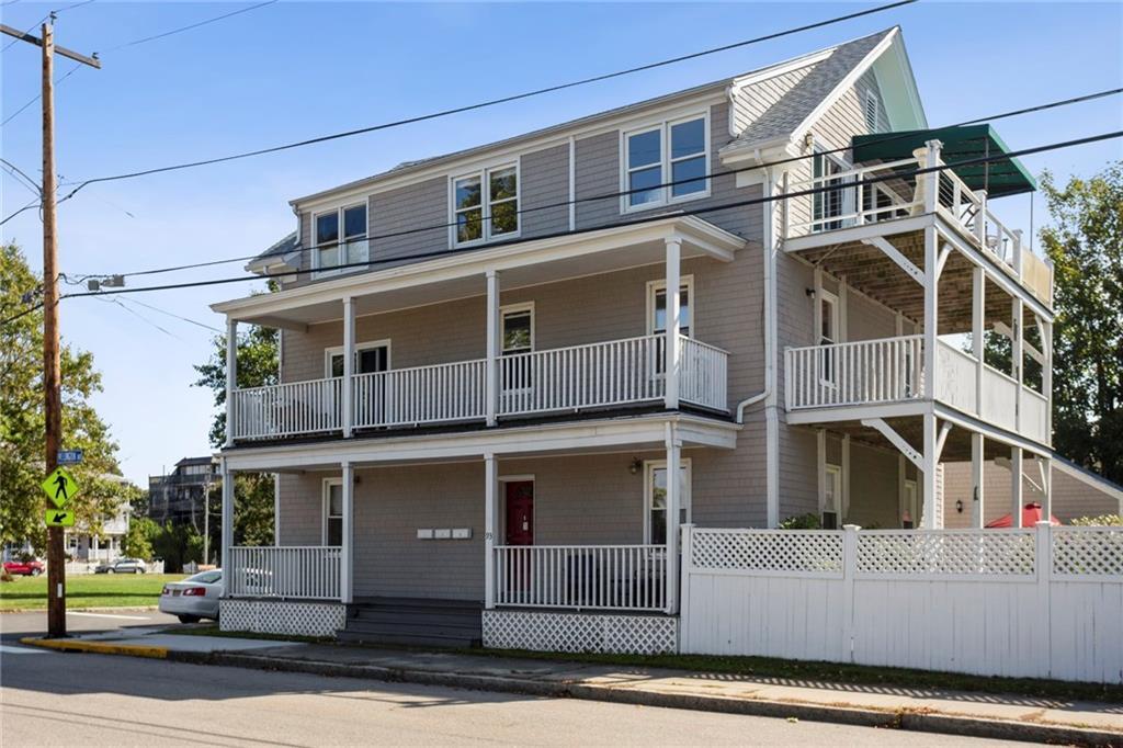 93 Wellington Ave Unit 2, Newport, RI 02840 Room for Rent in Newport