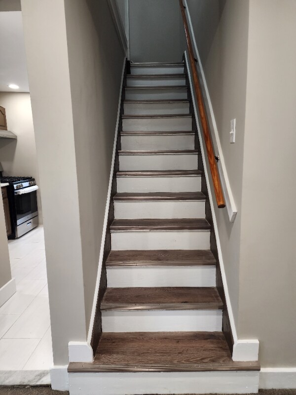 Foto del edificio - 376 De Wolf Pl