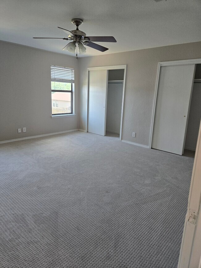 Building Photo - 290 Cordero Dr