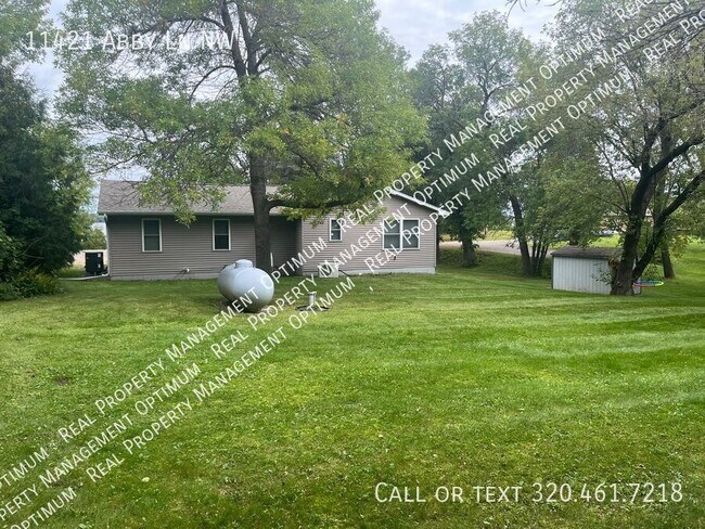 Foto del edificio - 11421 Abby Ln