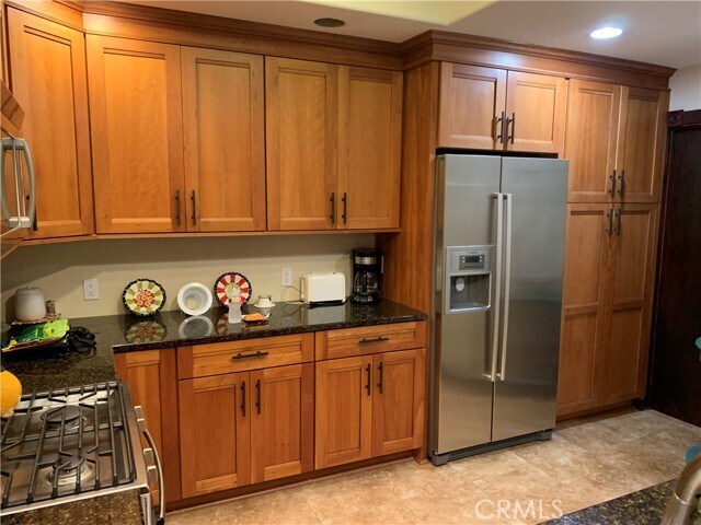 Foto del edificio - 30 Wimbledon Ct