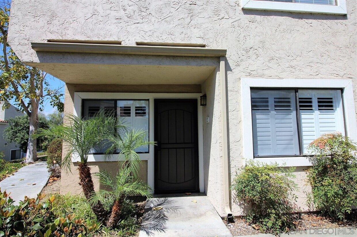 Primary Photo - 6903 Quail Pl