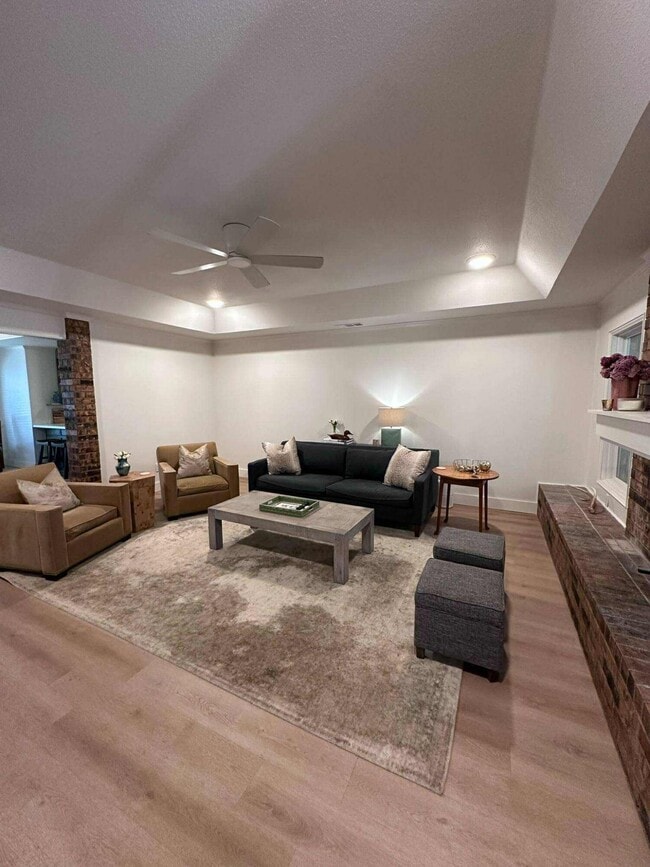 Foto del edificio - 9713 Nashville Ave