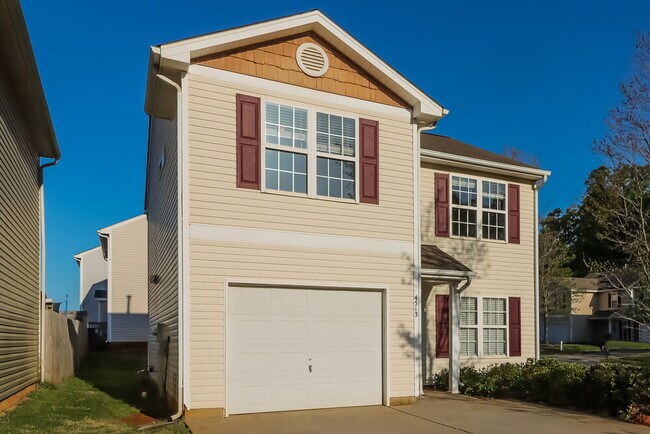 Building Photo - 4513 Christenbury Hills Ln