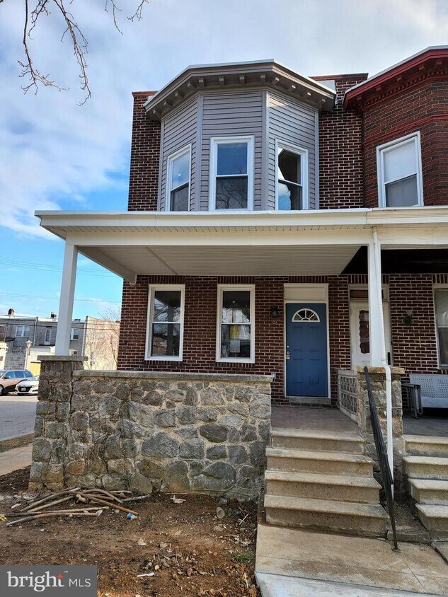 Primary Photo - 2501 W Lafayette Ave