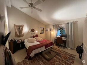 Building Photo - 3108 Eastwood Ct